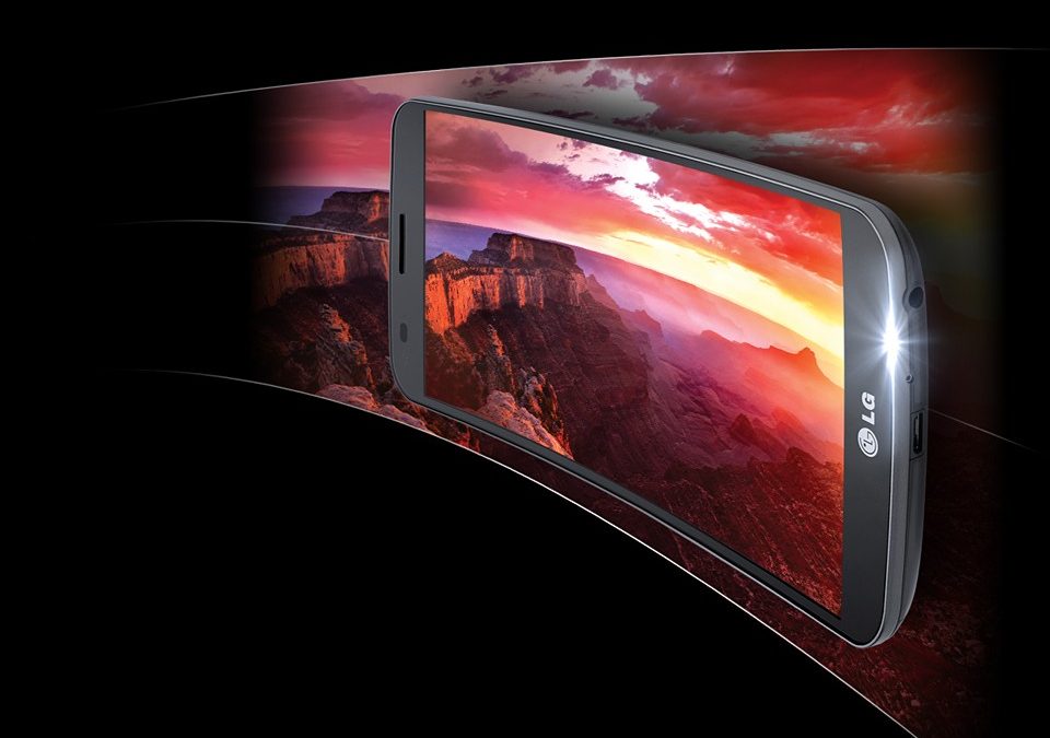 LG G Flex Hands-On Review